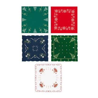 Новогодняя скатерть Home Queen для кухни с вышивкой